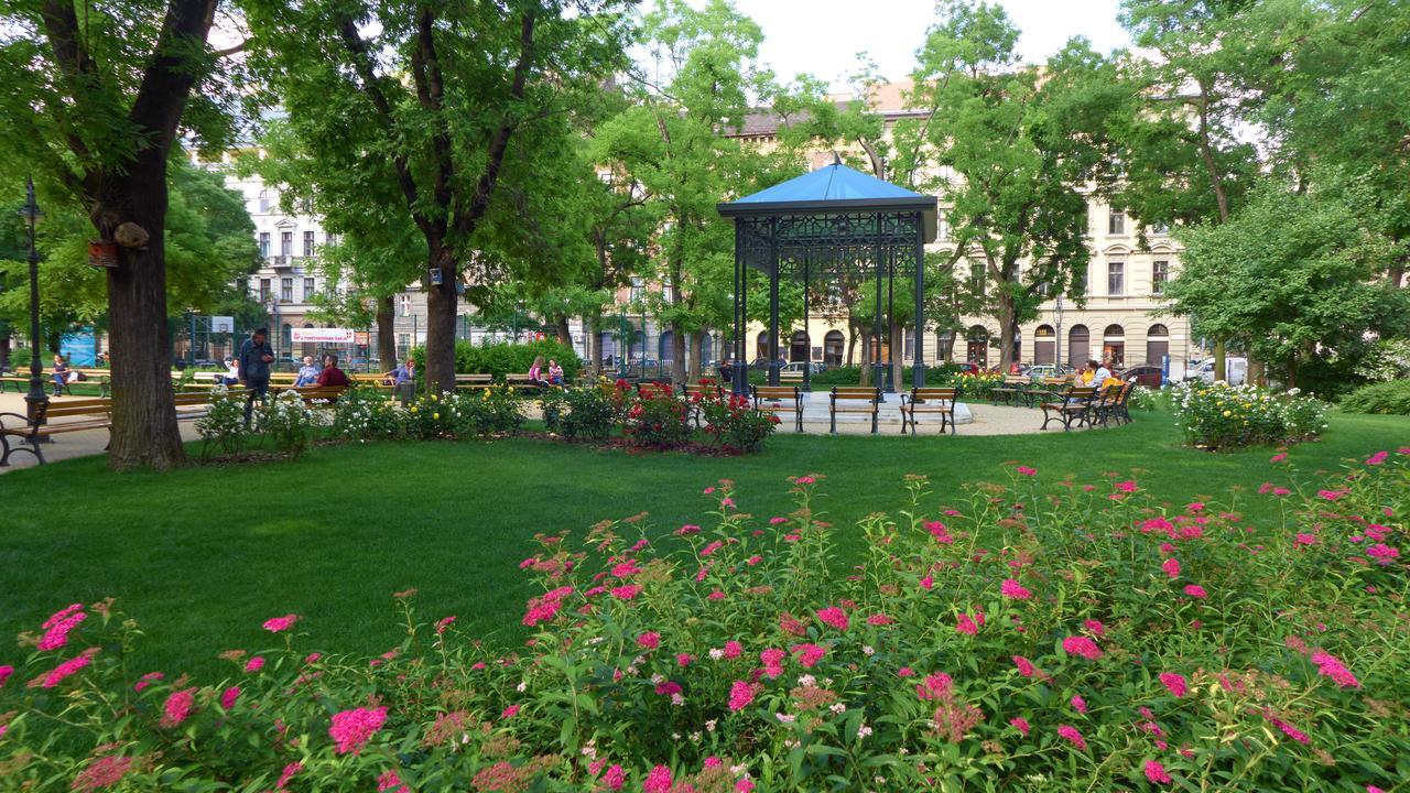 Fewo Oktogon Budapest Eksteriør bilde